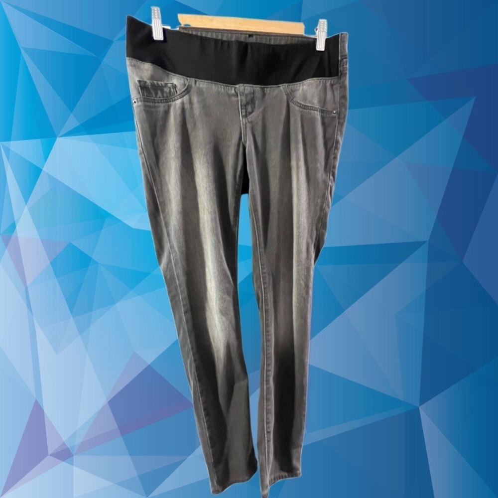 𝅺O l d . n a v y • gray denim super skinny midrise maternity jeans